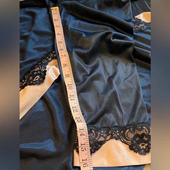 Vintage Undercover Wear Blue & Pink Silky 2pc Pj Set Size M - Picture 13 of 16